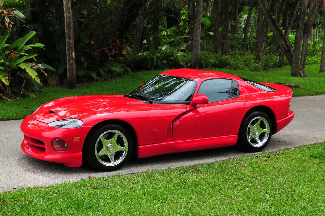 1998 Dodge Viper GTS 2nd Gen - Image 2 of 31