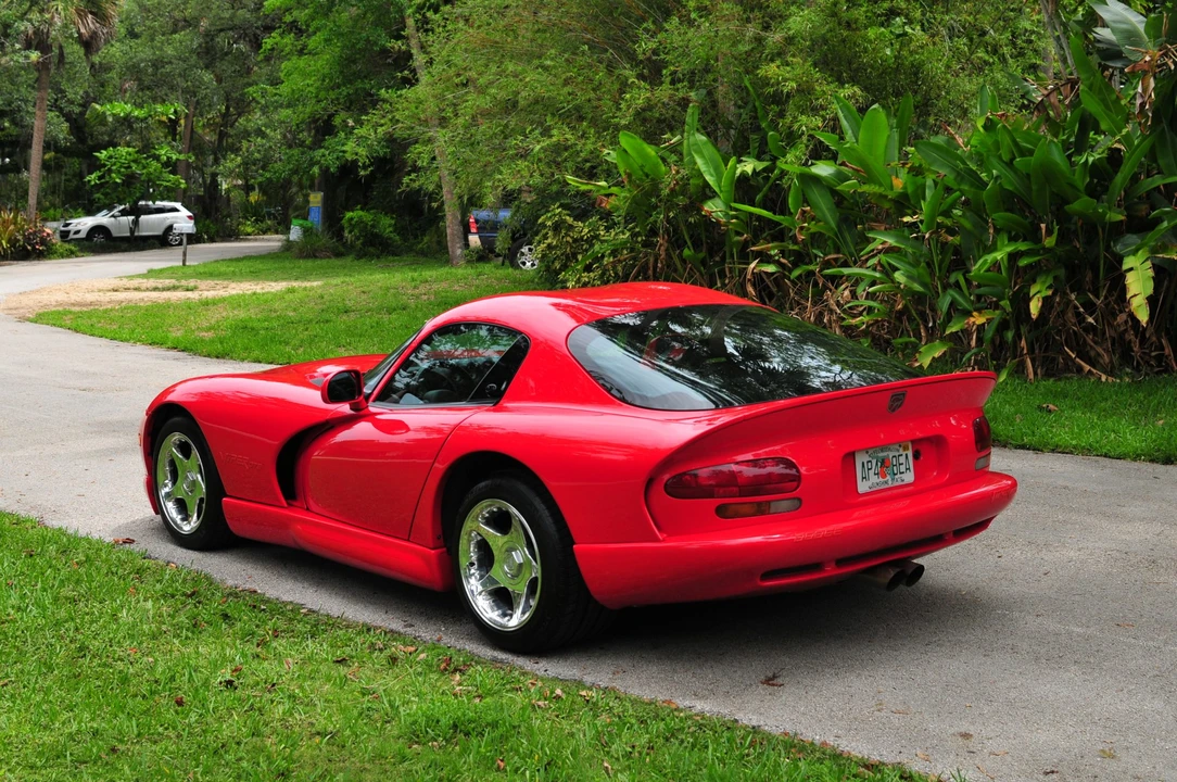 1998 Dodge Viper GTS 2nd Gen - Image 28 of 31