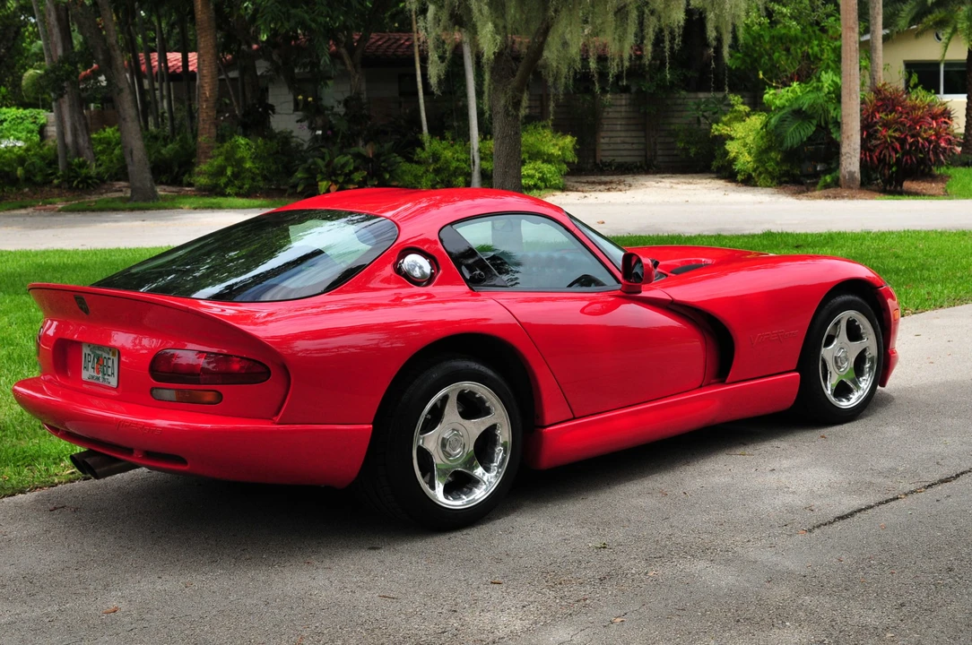 1998 Dodge Viper GTS 2nd Gen - Image 14 of 31