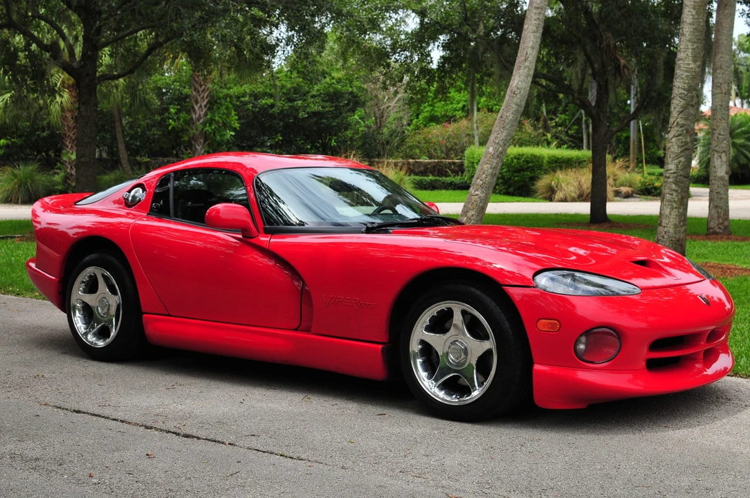 1998 Dodge Viper GTS 2nd Gen - Image 13 of 31