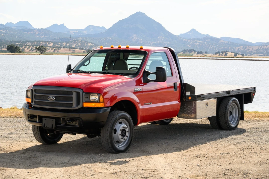 1999 Ford Super Duty 1st Gen - Image 2 of 31