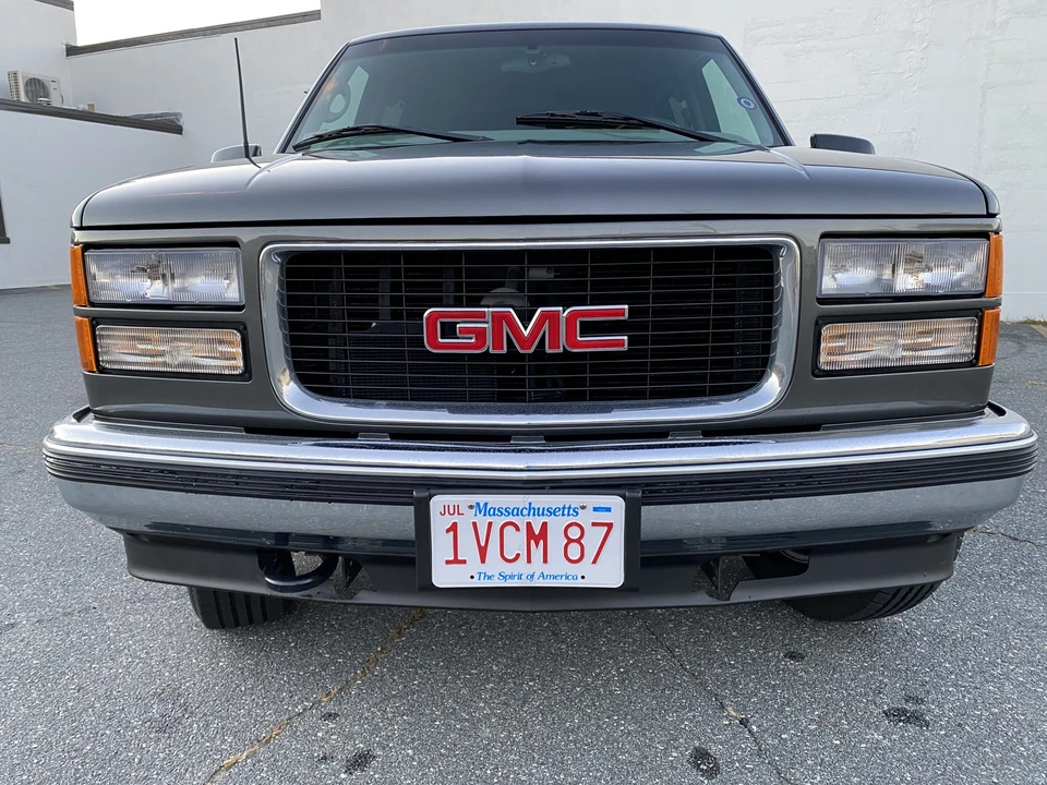 1999 GMC Yukon 1st Gen - Image 10 of 31