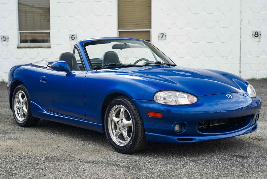 1999 Mazda NB MX-5 Miata - Image 8 of 31