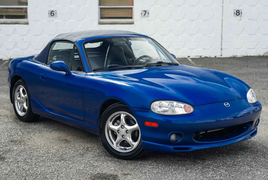 1999 Mazda NB MX-5 Miata - Image 12 of 31