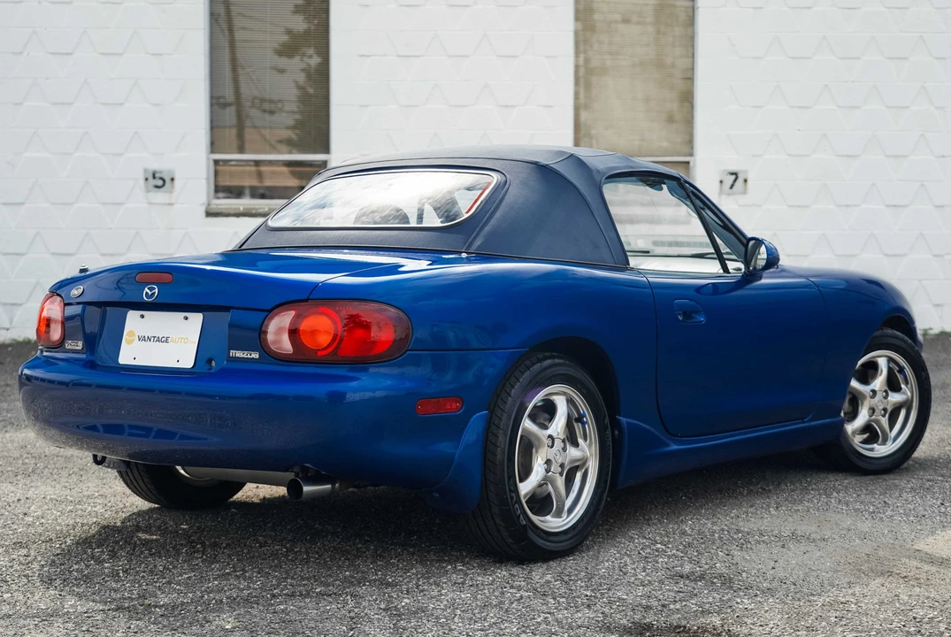 1999 Mazda NB MX-5 Miata - Image 11 of 31