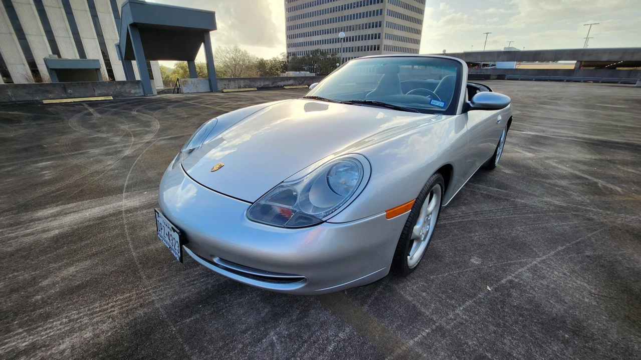 1999 Porsche 996 Carrera - Image 30 of 31