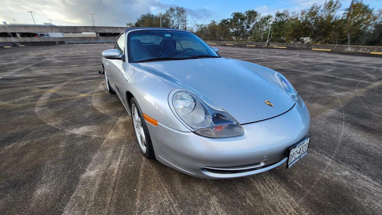 1999 Porsche 996 Carrera - Image 24 of 31