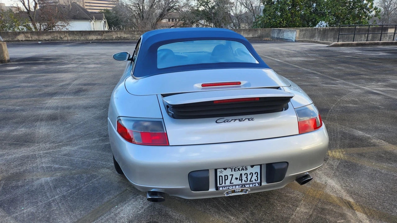 1999 Porsche 996 Carrera - Image 11 of 31