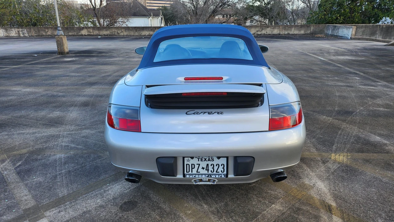1999 Porsche 996 Carrera - Image 12 of 31