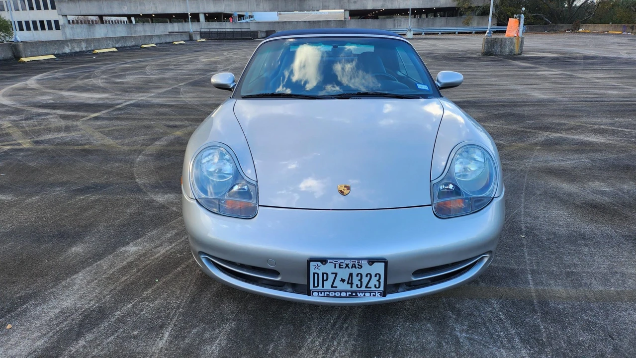 1999 Porsche 996 Carrera - Image 28 of 31