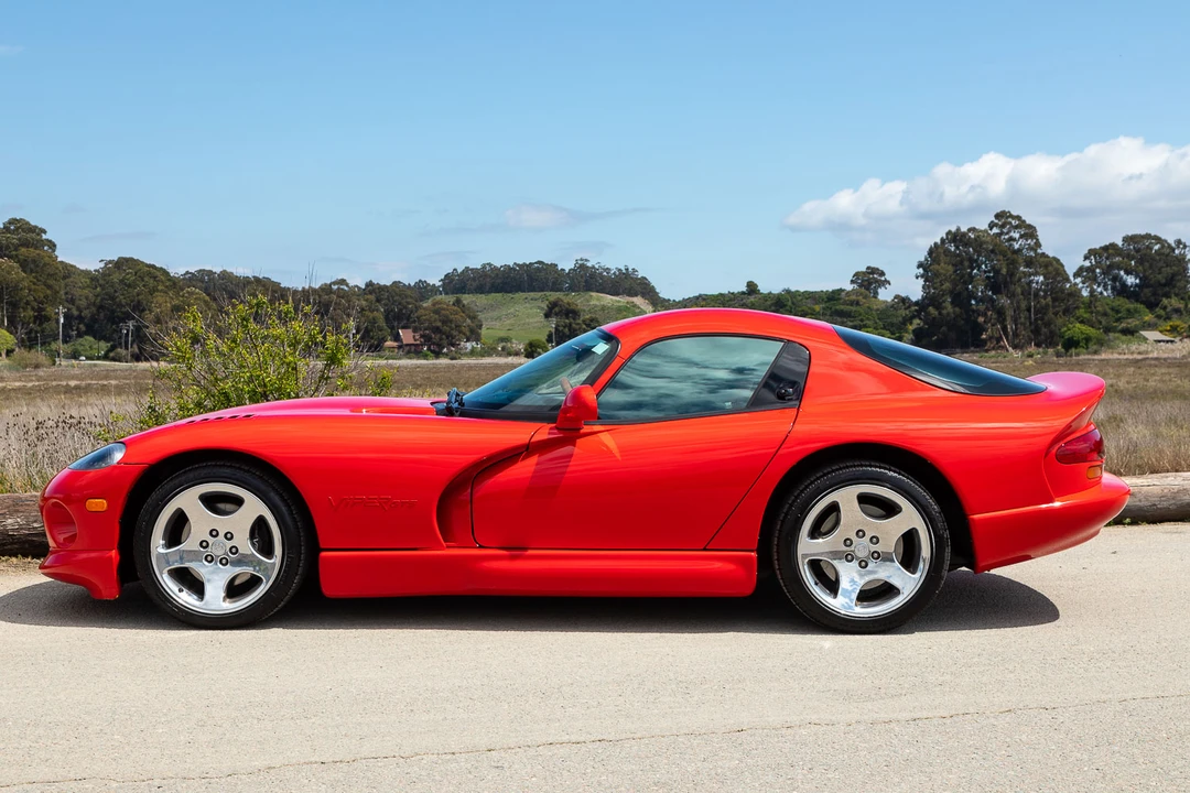 2000 Dodge Viper GTS 2nd Gen - Image 3 of 31