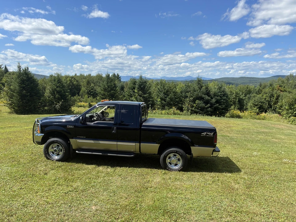 2000 Ford Super Duty 1st Gen - Image 8 of 31