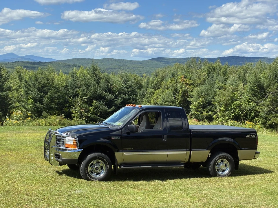 2000 Ford Super Duty 1st Gen - Image 7 of 31