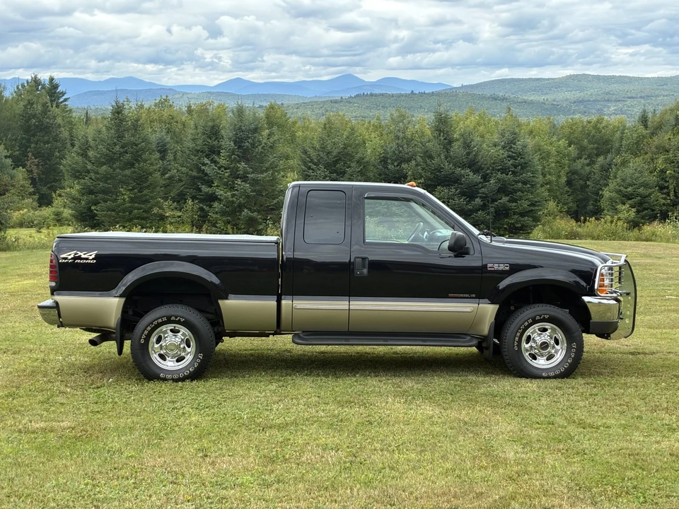 2000 Ford Super Duty 1st Gen - Image 14 of 31