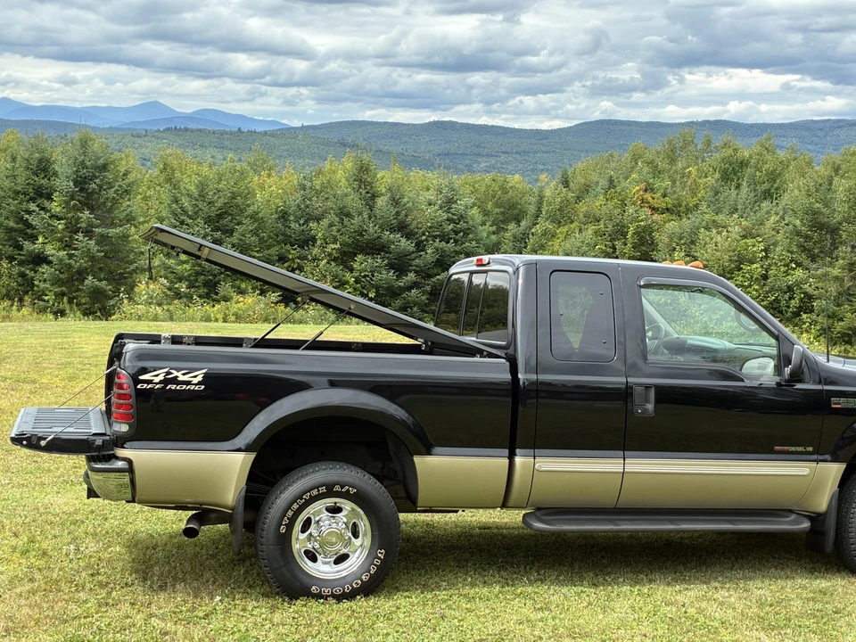 2000 Ford Super Duty 1st Gen - Image 16 of 31