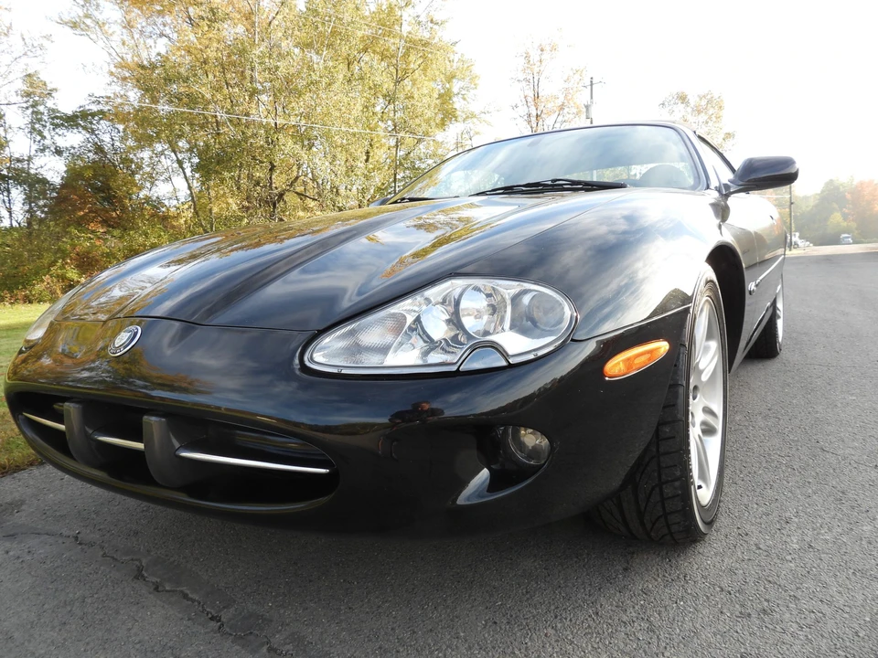 2000 Jaguar X100 XK8 - Image 17 of 31