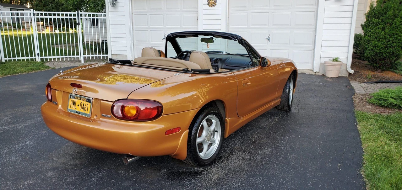 2000 Mazda NB MX-5 Miata - Image 13 of 31