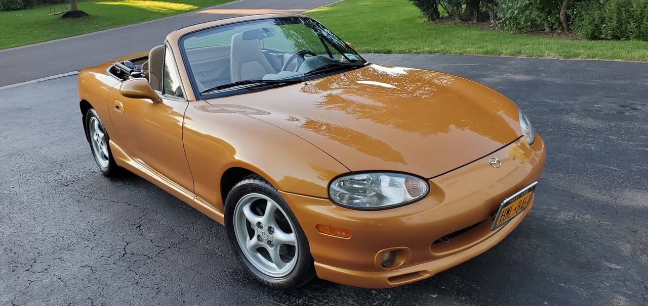 2000 Mazda NB MX-5 Miata - Image 19 of 31