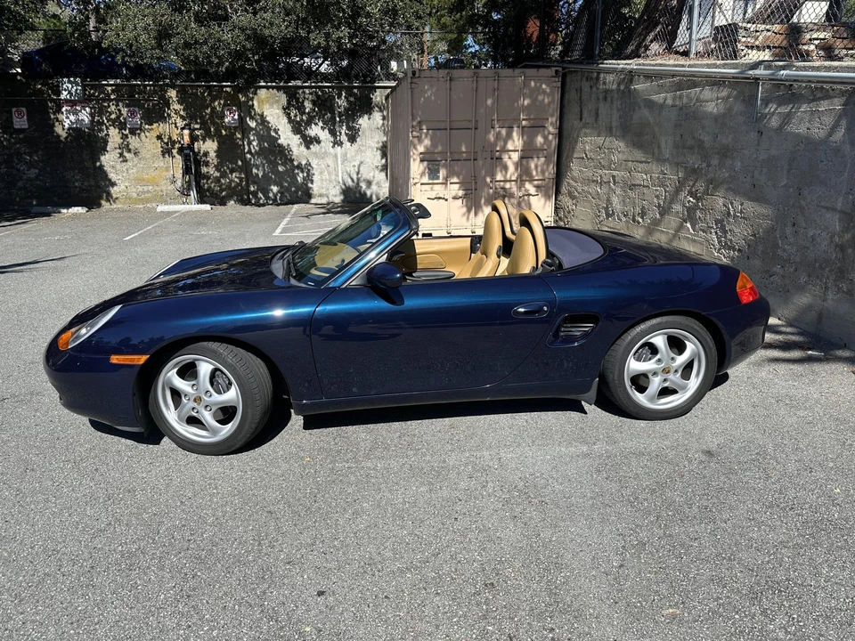 2000 Porsche 986 Boxster - Image 5 of 31