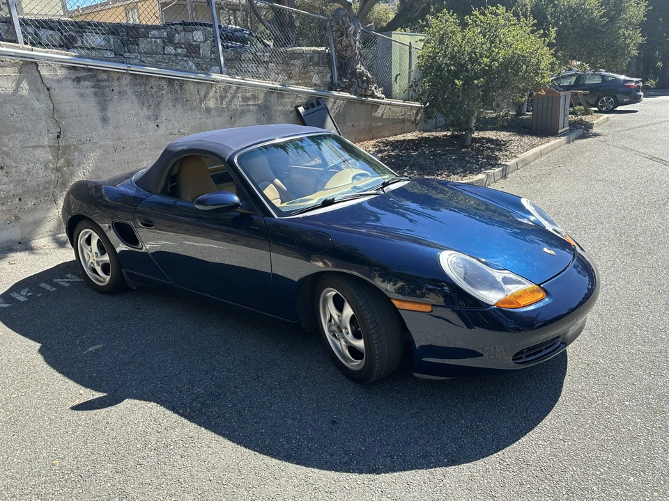 2000 Porsche 986 Boxster - Image 10 of 31