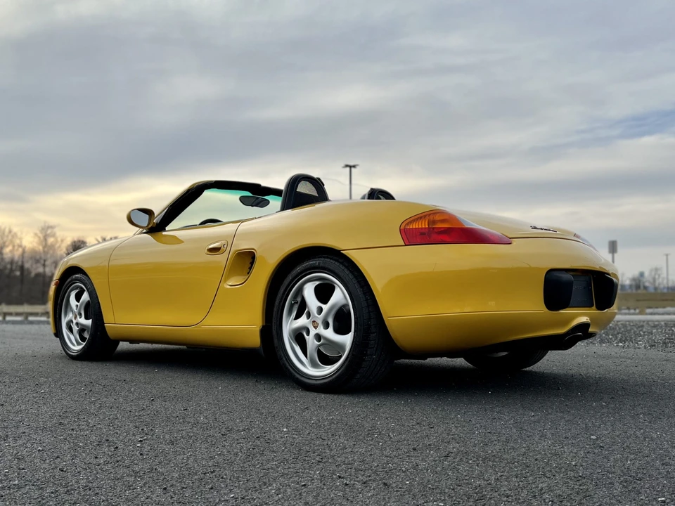 2000 Porsche 986 Boxster - Image 11 of 31