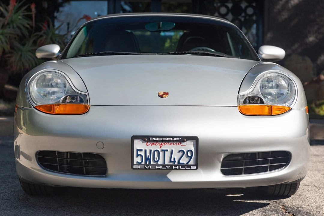 2000 Porsche 986 Boxster - Image 12 of 31
