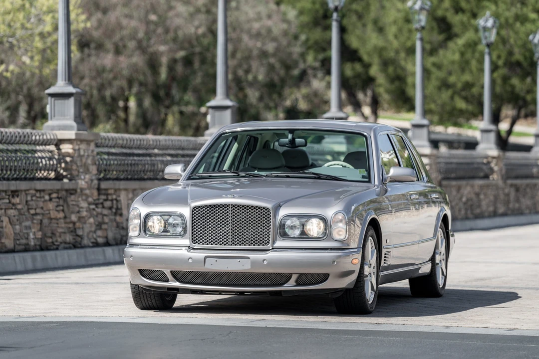 2001 Bentley Arnage - Image 2 of 31