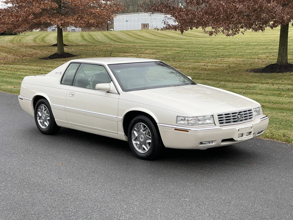 2001 Cadillac Eldorado 12th Gen - Image 18 of 31