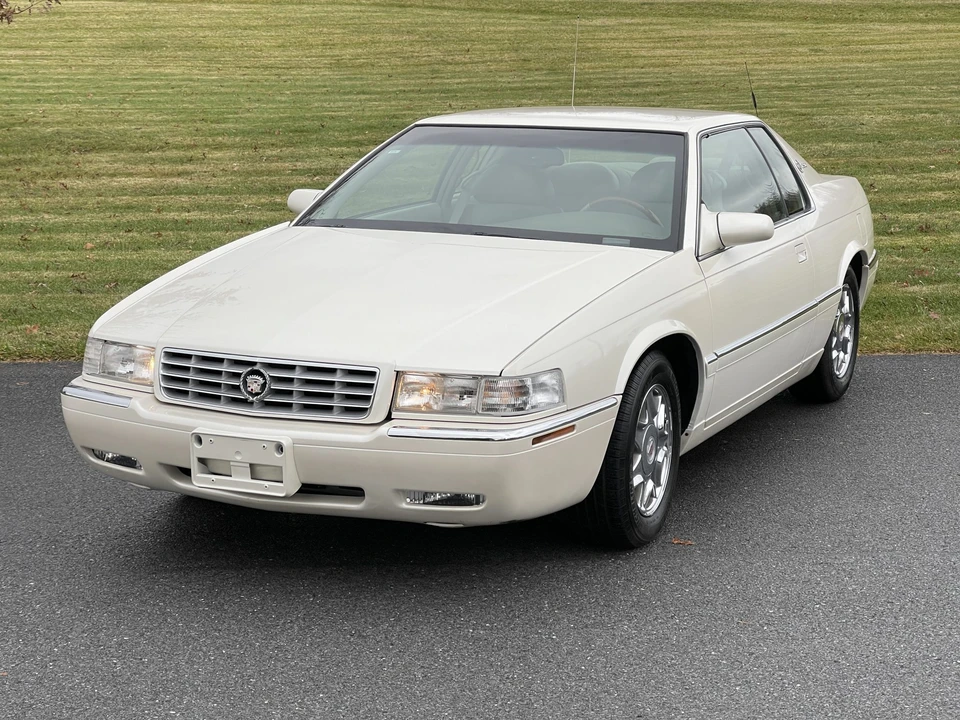 2001 Cadillac Eldorado 12th Gen - Image 9 of 31