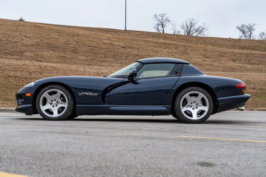 2001 Dodge Viper 2nd Gen - Image 10 of 31