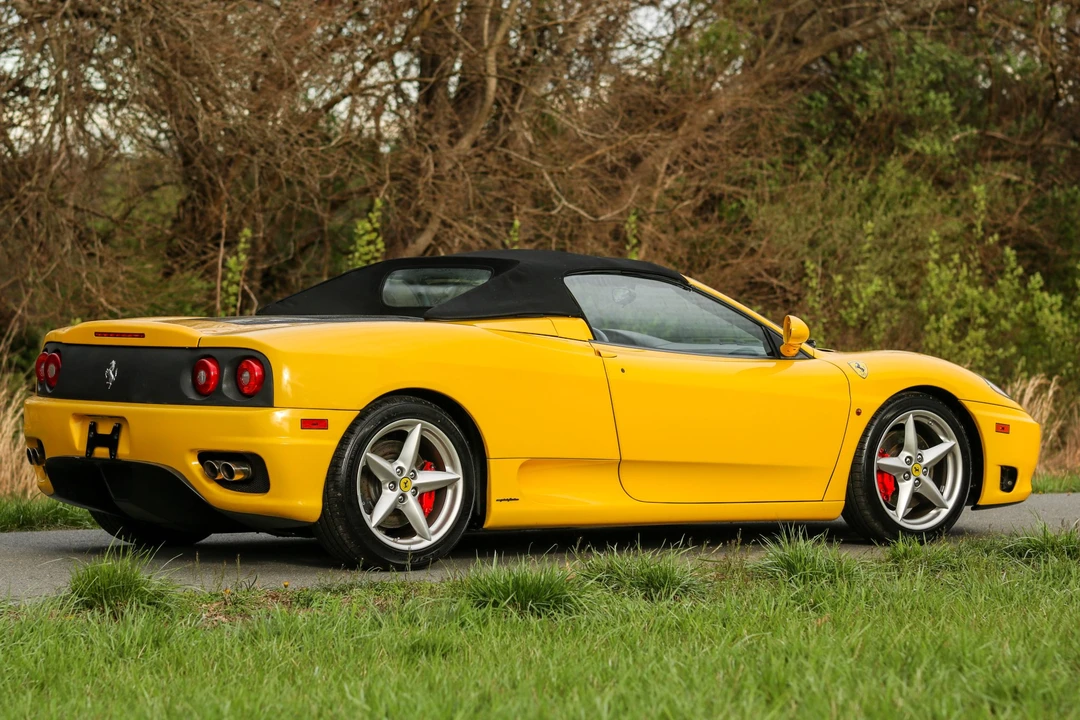 2001 Ferrari 360 Spider - Image 17 of 31