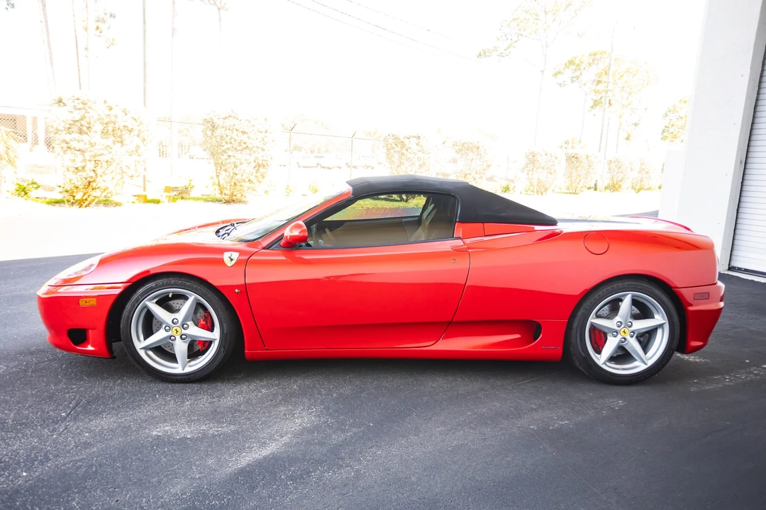 2001 Ferrari 360 Spider - Image 19 of 31