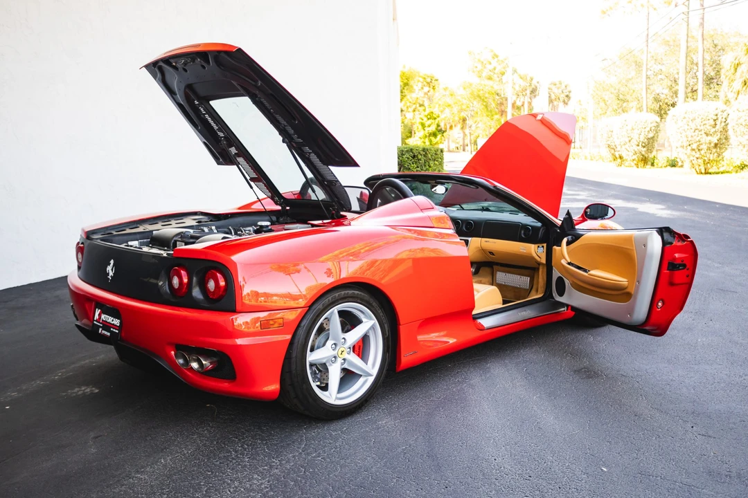 2001 Ferrari 360 Spider - Image 24 of 31