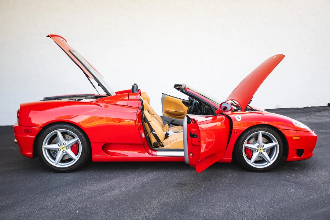 2001 Ferrari 360 Spider - Image 23 of 31