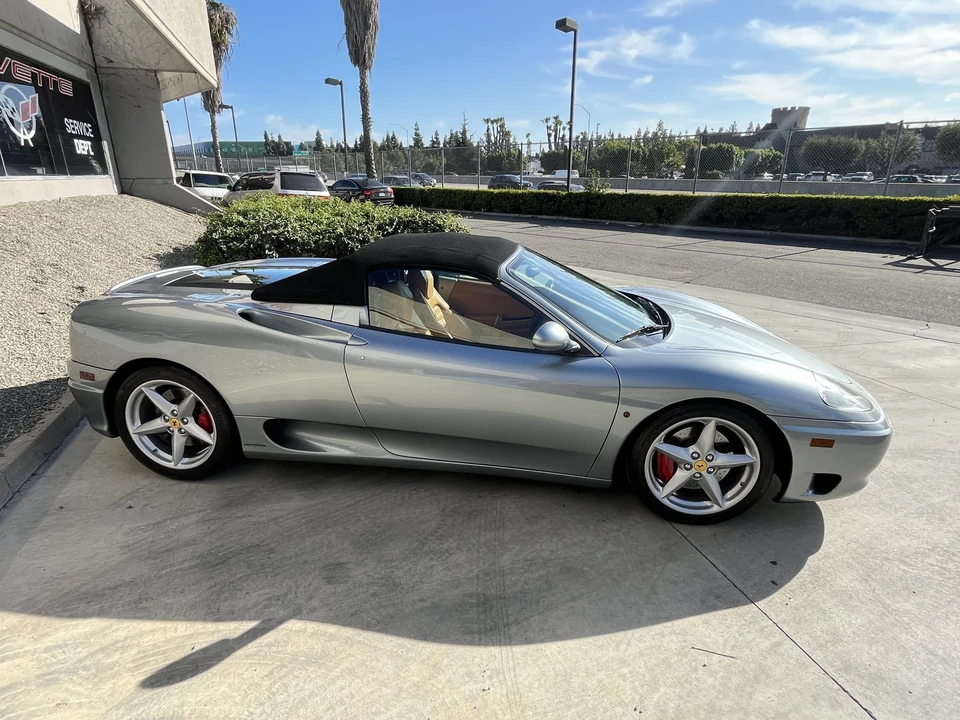2001 Ferrari 360 Spider - Image 28 of 31