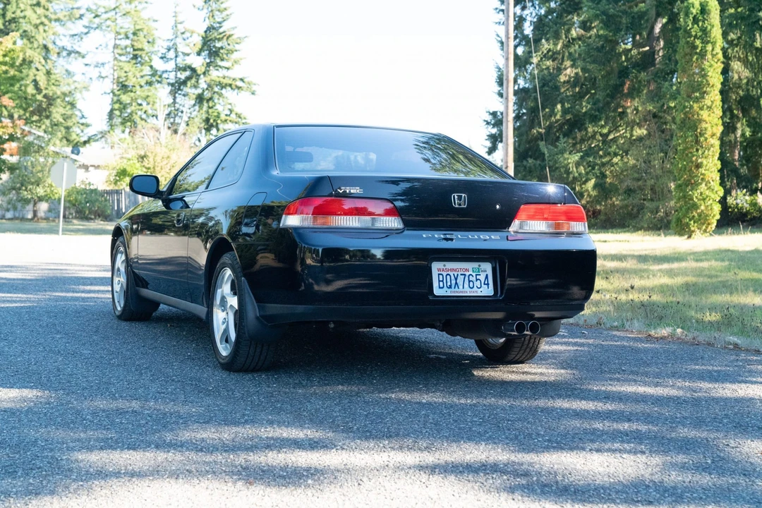 2001 Honda Prelude 5th Gen - Image 5 of 31