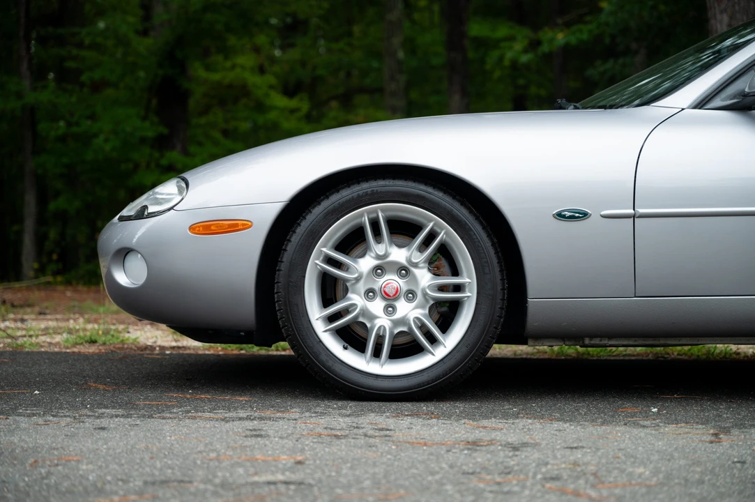2001 Jaguar X100 XK8 - Image 19 of 31