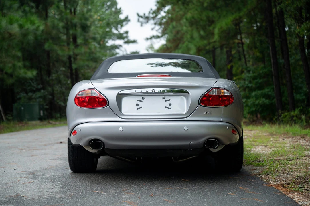 2001 Jaguar X100 XK8 - Image 9 of 31