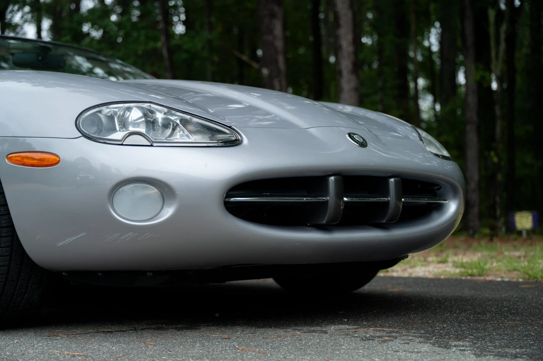 2001 Jaguar X100 XK8 - Image 25 of 31