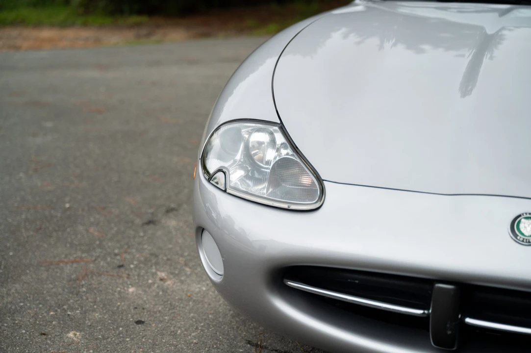 2001 Jaguar X100 XK8 - Image 27 of 31