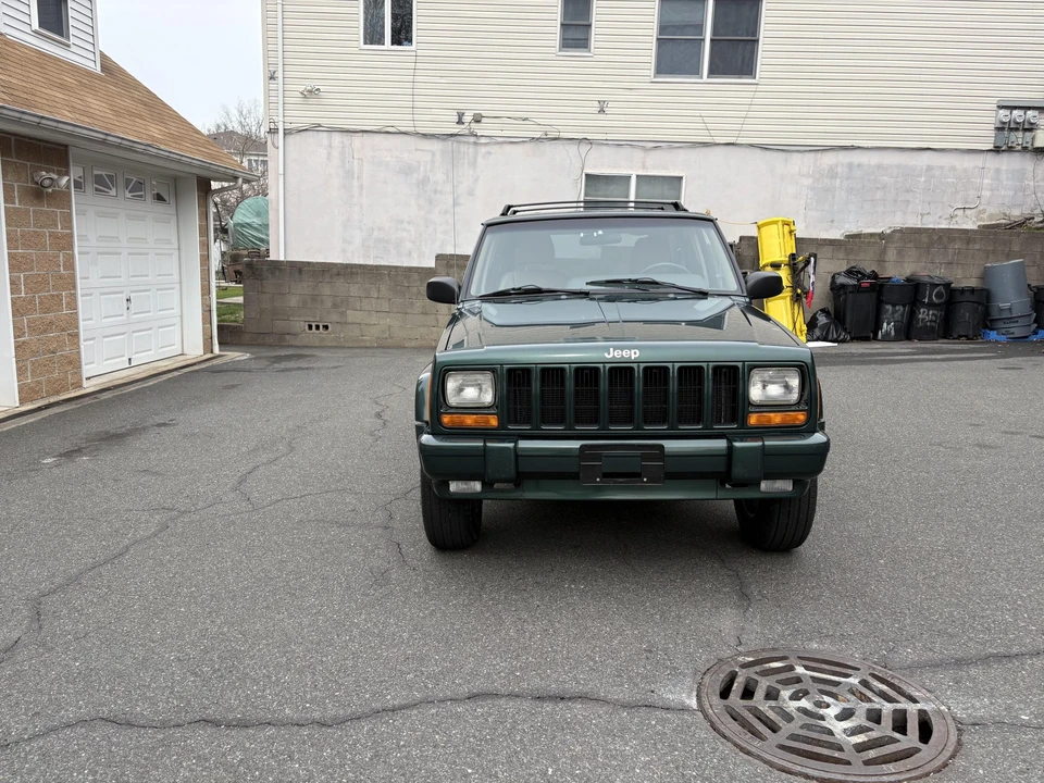 2001 Jeep XJ Cherokee - Image 16 of 31