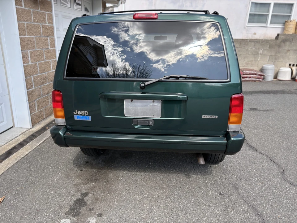 2001 Jeep XJ Cherokee - Image 25 of 31