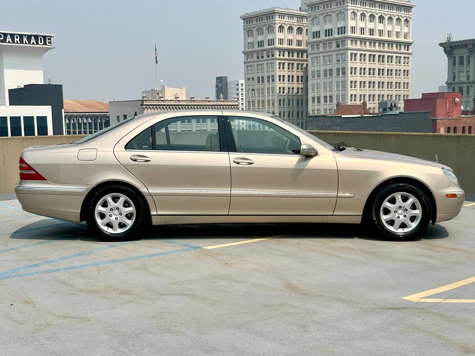 2001 Mercedes-Benz W220 S-Class - Image 8 of 31