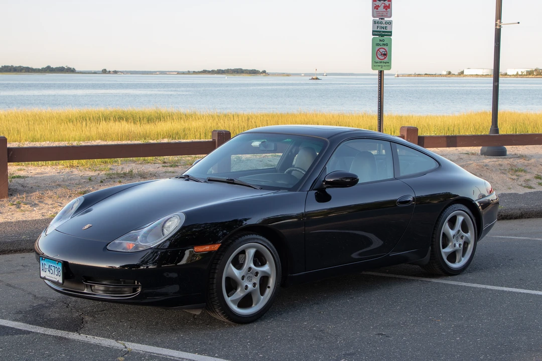 2001 Porsche 996 Carrera - Image 4 of 31