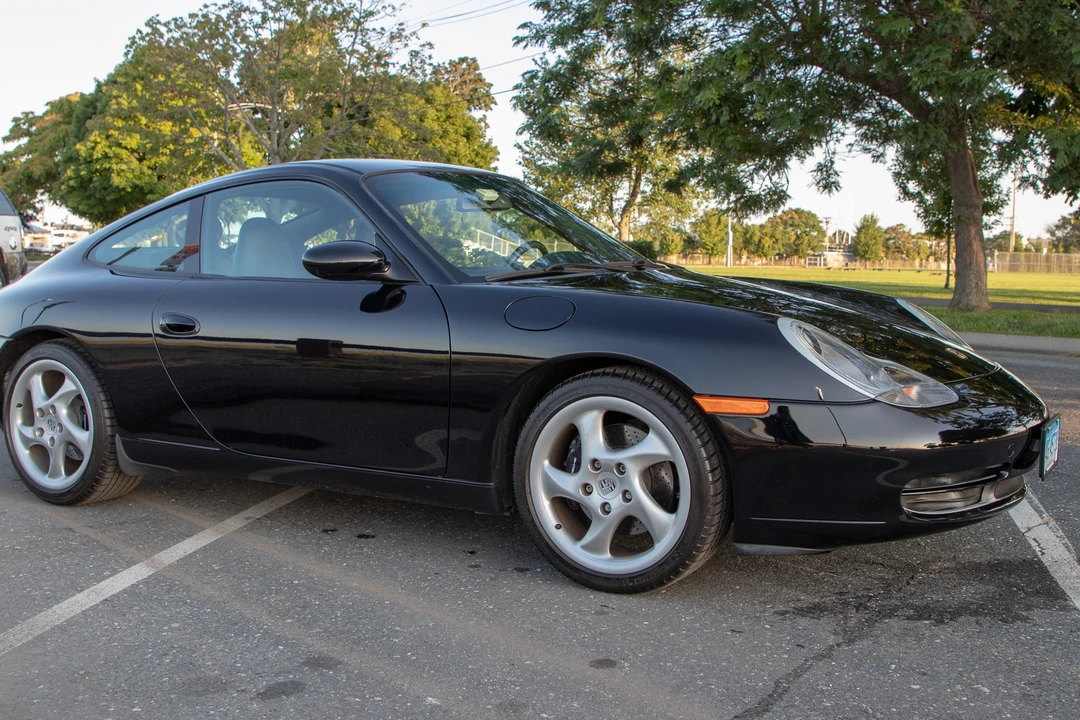 2001 Porsche 996 Carrera - Image 19 of 31