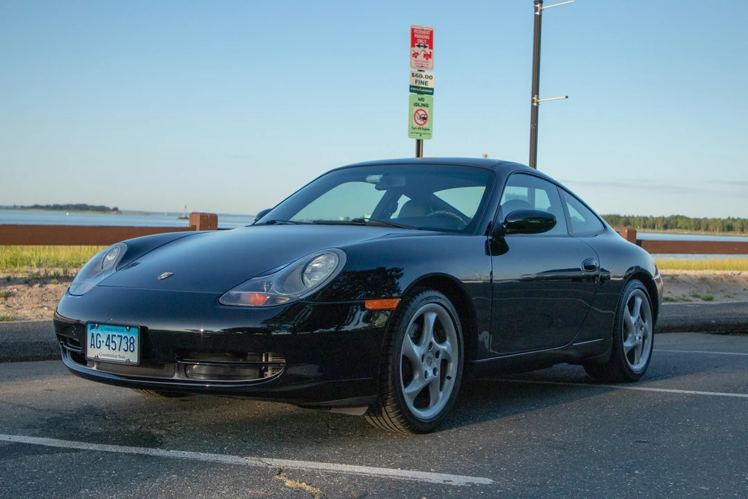2001 Porsche 996 Carrera - Image 5 of 31