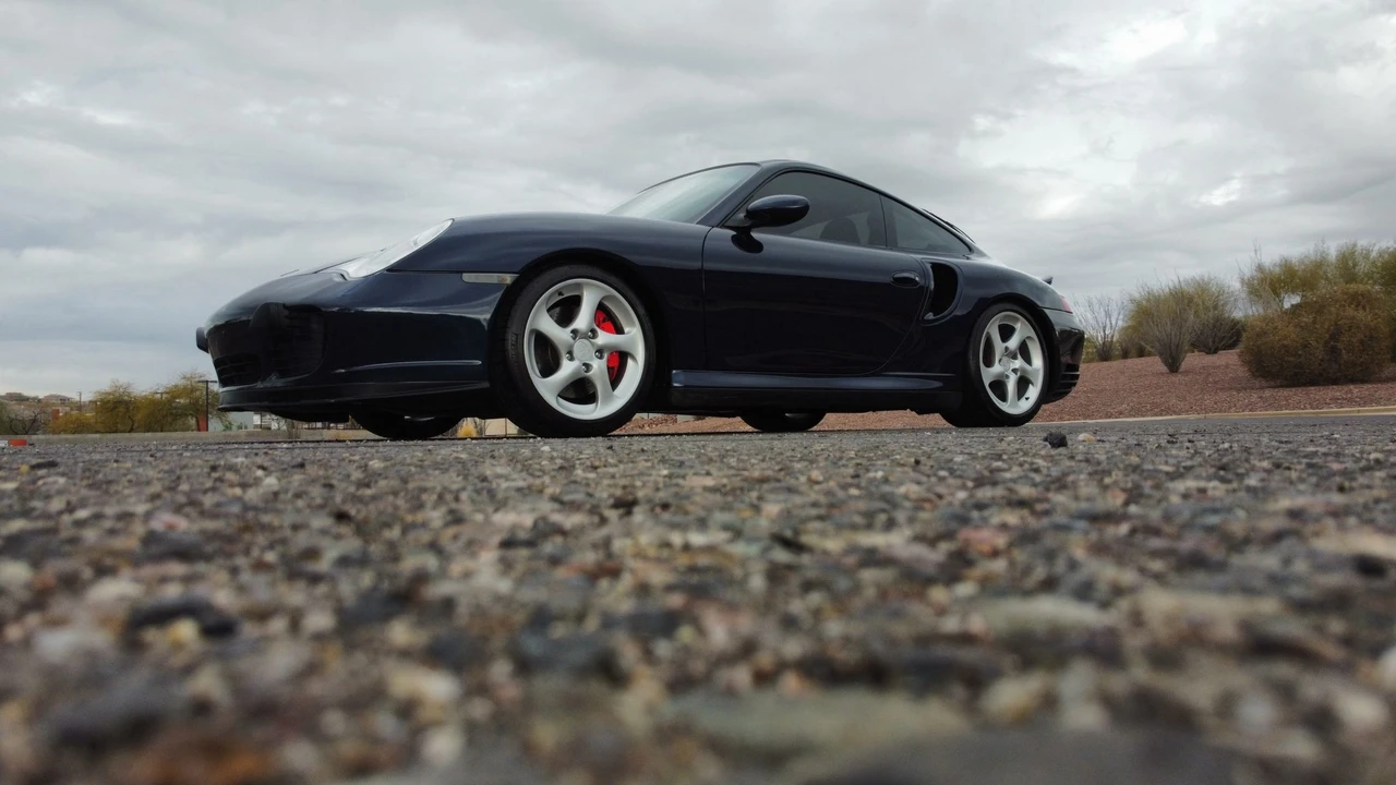 2001 Porsche 996 Turbo - Image 16 of 31