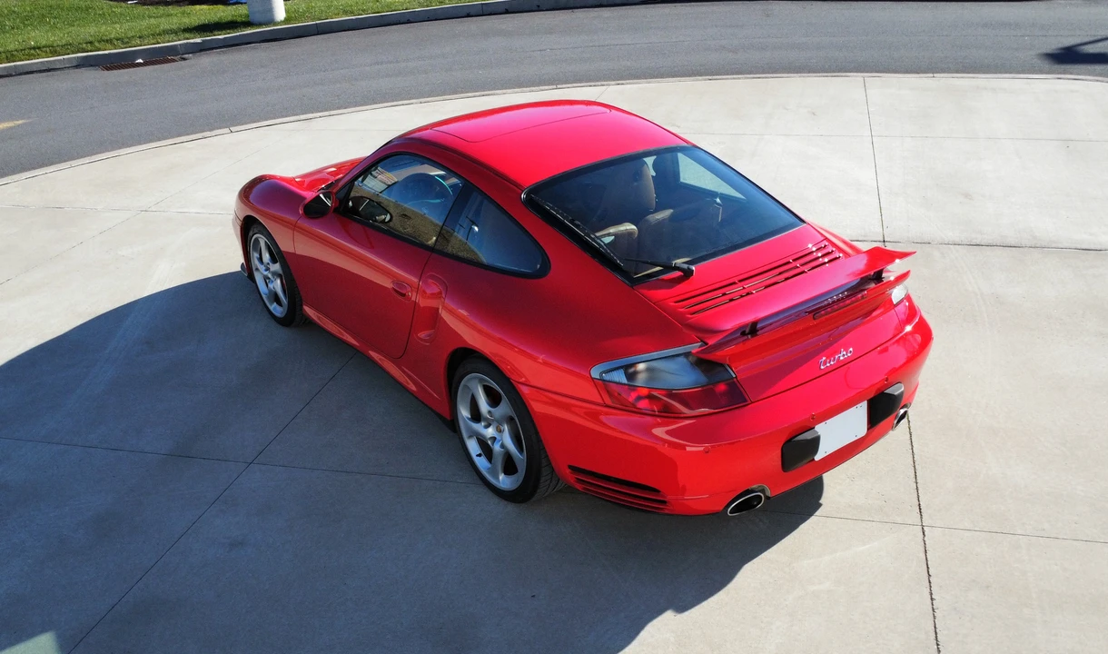 2001 Porsche 996 Turbo - Image 18 of 31