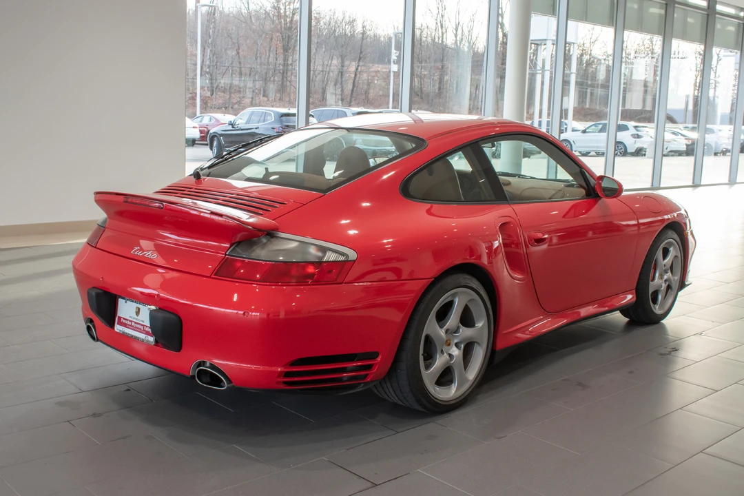 2001 Porsche 996 Turbo - Image 26 of 31