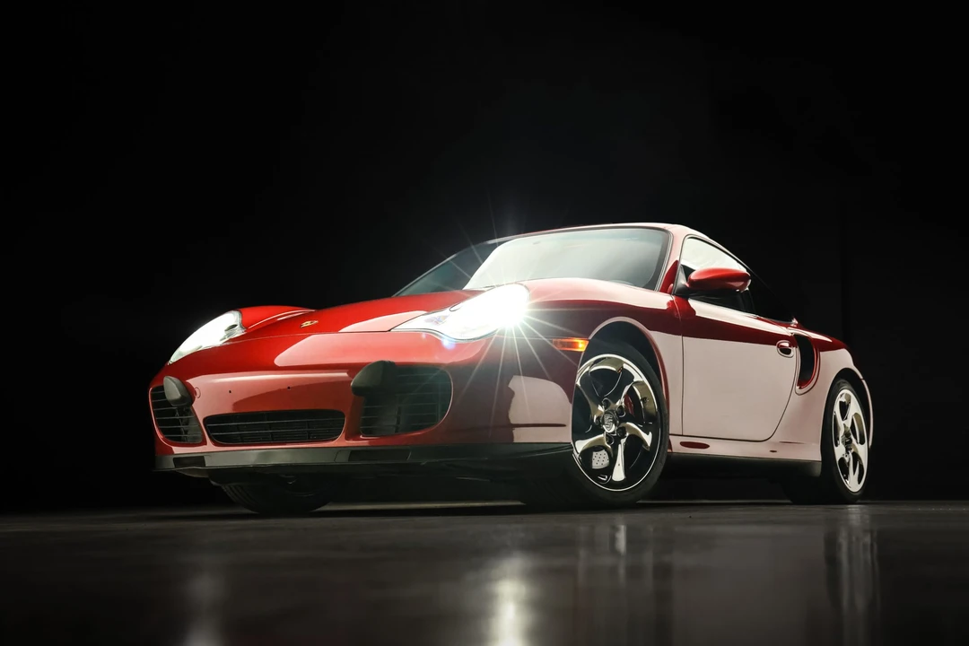 2001 Porsche 996 Turbo - Image 16 of 31